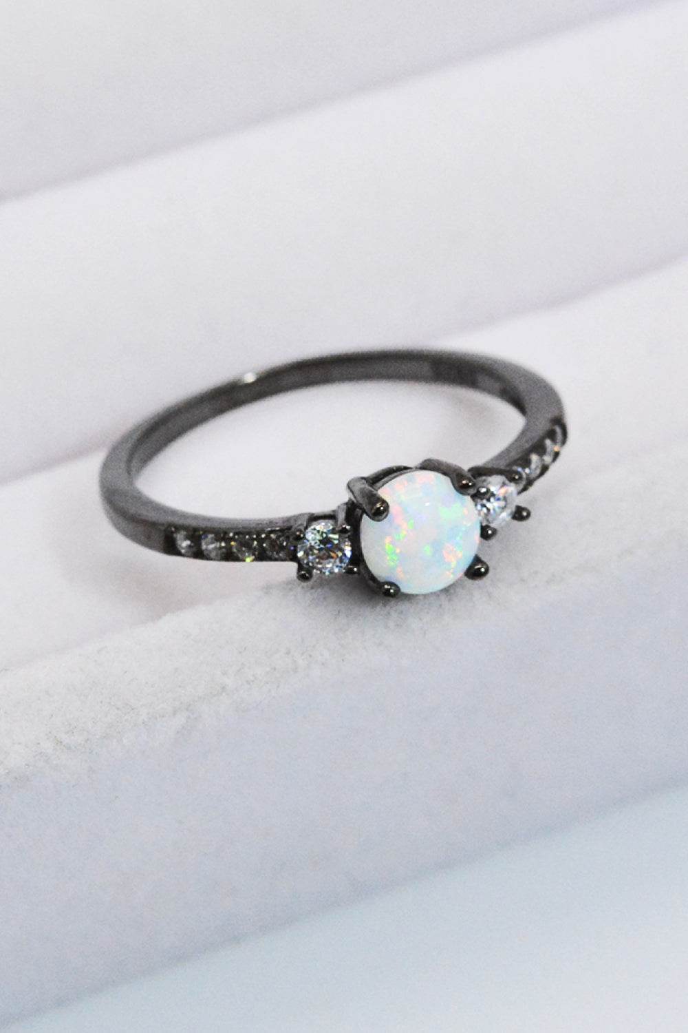 925 Sterling Silver Round Opal Ring - luxurift
