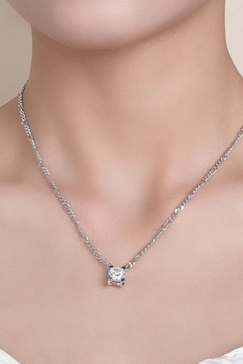 2 Carat Moissanite 925 Sterling Silver Pendant Necklace - luxurift
