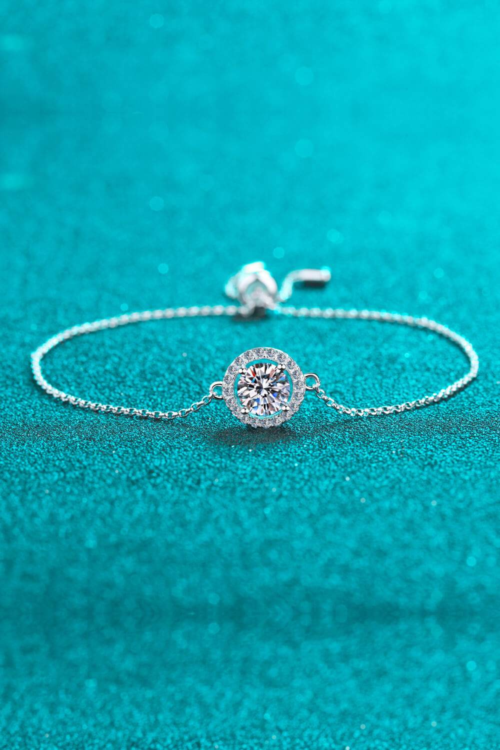 Adored All For Fun 1 Carat Moissanite Bracelet - luxurift