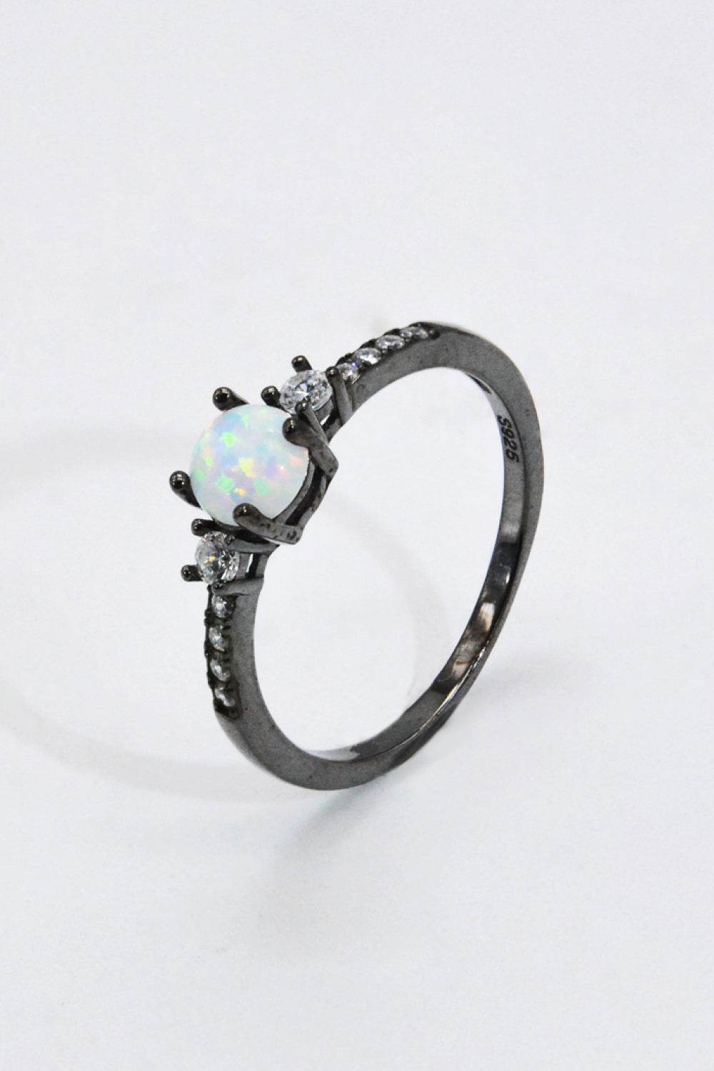 925 Sterling Silver Round Opal Ring - luxurift