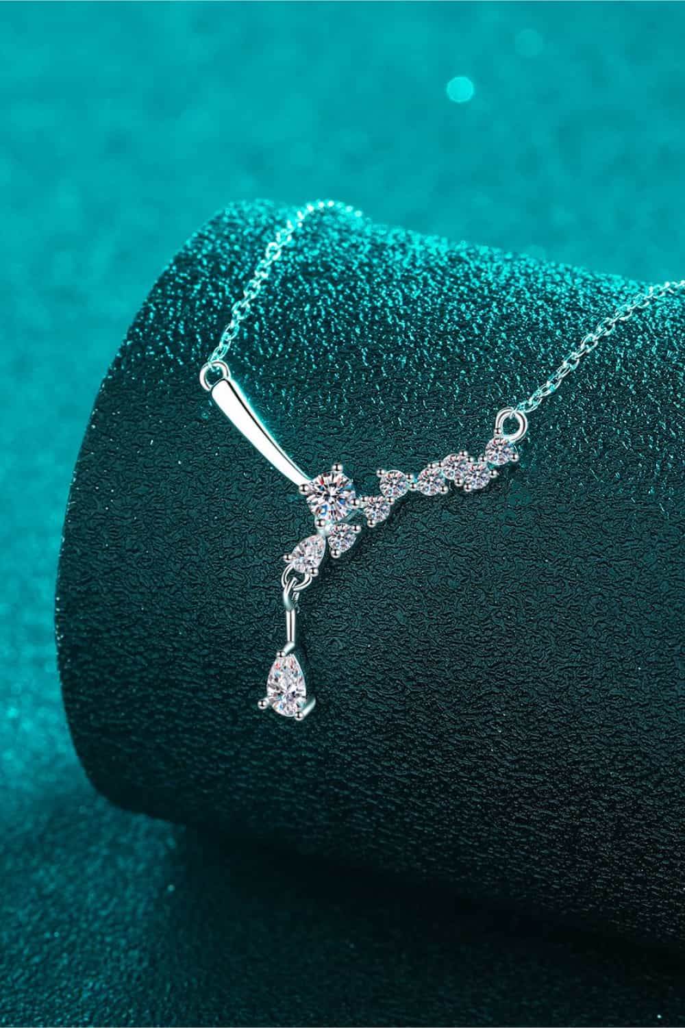 1 Carat Moissanite 925 Sterling Silver Necklace - luxurift