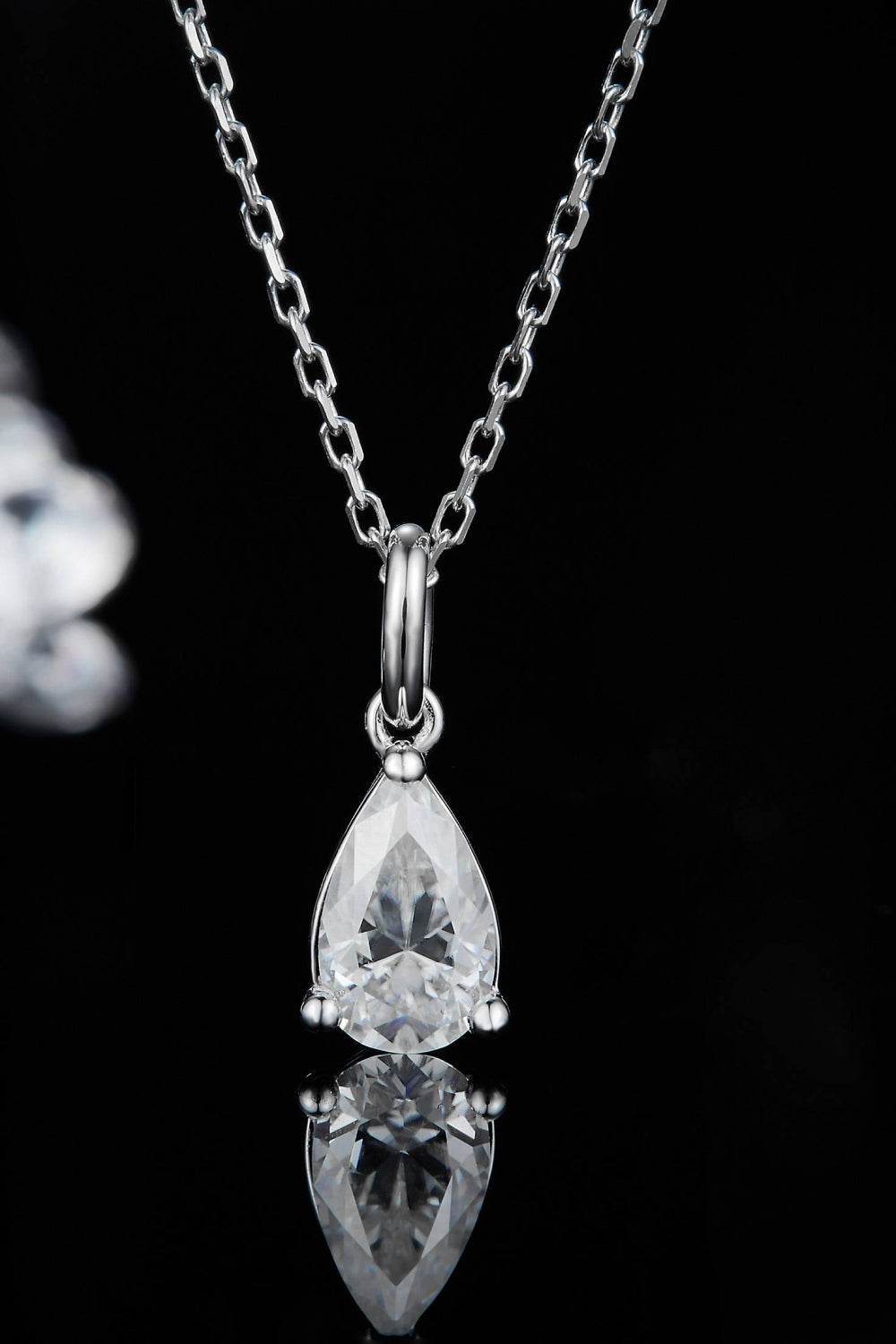 1 Carat Moissanite 925 Sterling Silver Necklace - luxurift