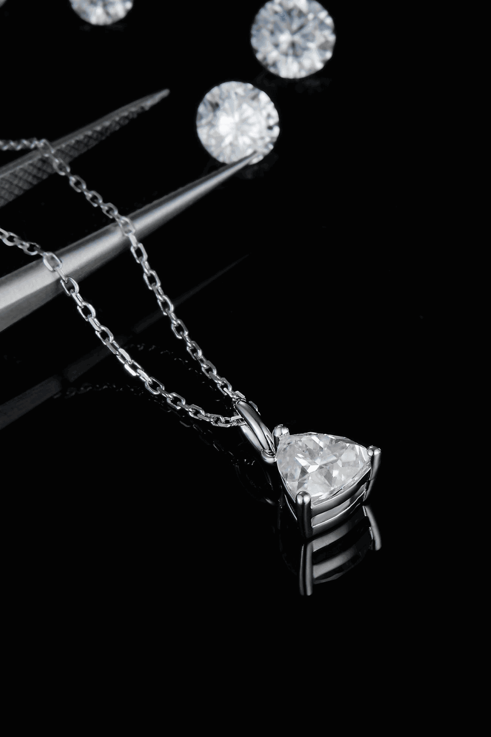 1 Carat Moissanite Pendant 925 Sterling Silver Necklace - luxurift