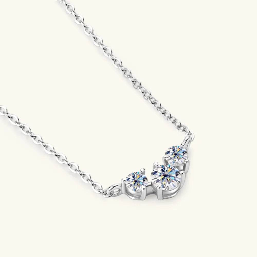 925 Sterling Silver Inlaid Moissanite Necklace - luxurift