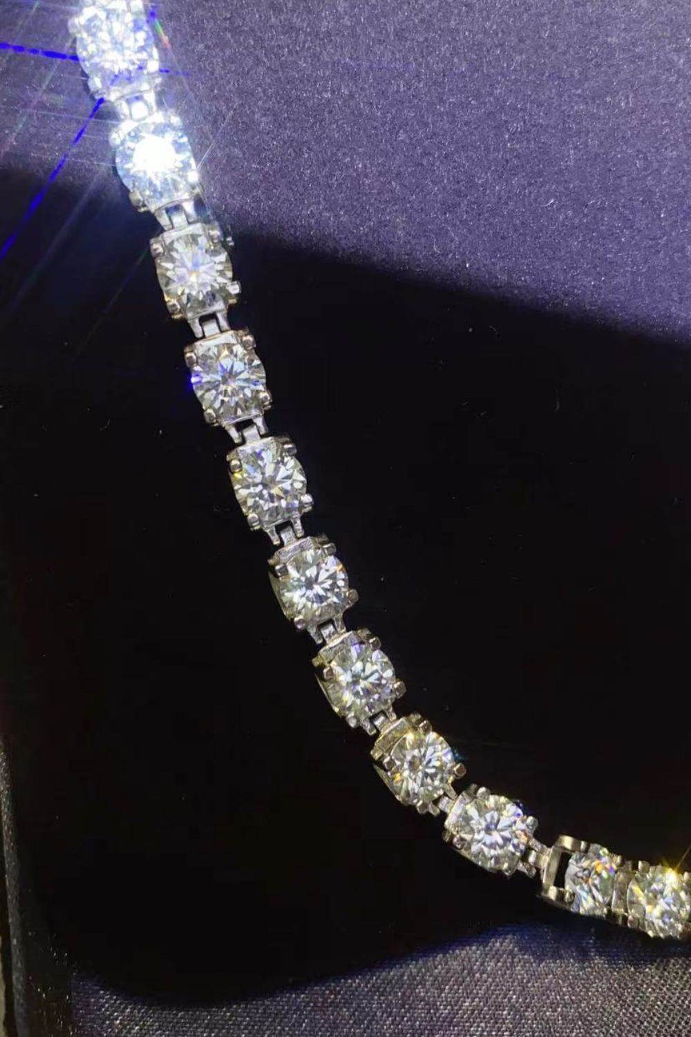 10 Carat Moissanite Platinum-Plated Bracelet - luxurift
