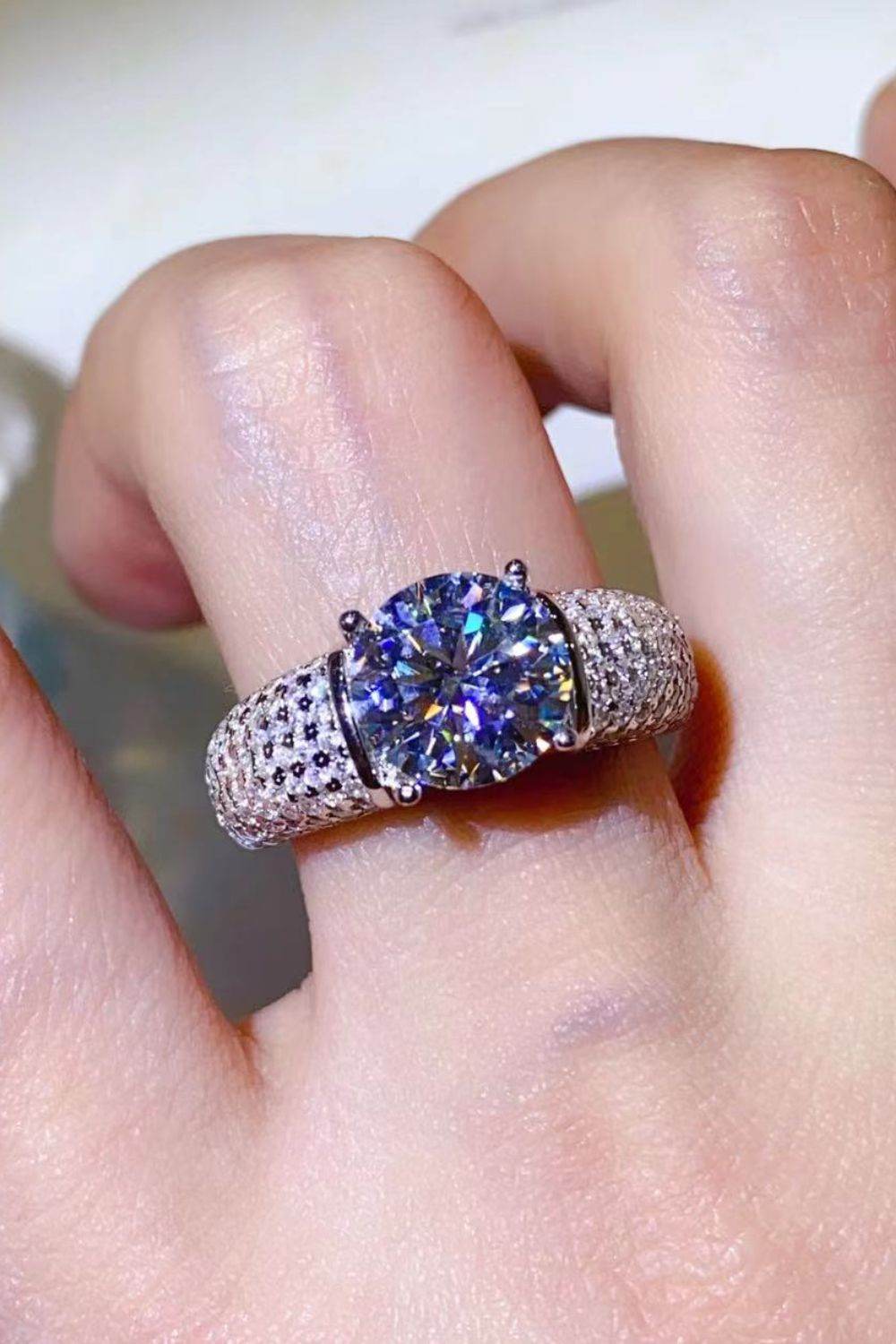 3 Carat Moissanite Side Stone Ring - luxurift