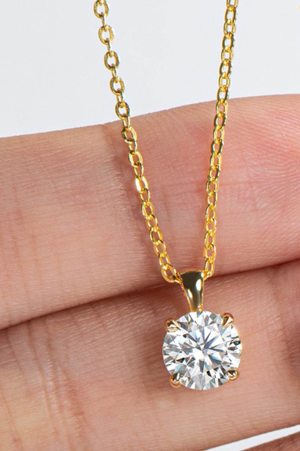 925 Sterling Silver 1 Carat Moissanite Chain-Link Necklace - luxurift
