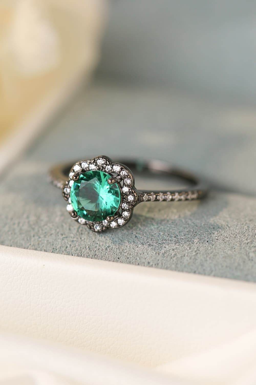 Paraiba Blue Zircon Flower Shape Ring - luxurift