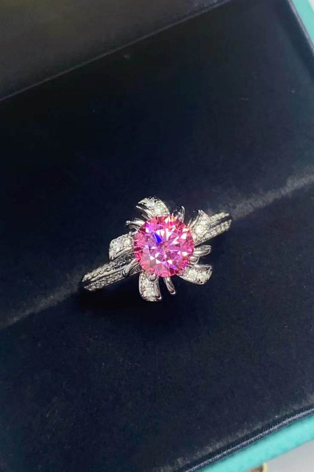 1 Carat Moissanite Flower-Shaped Ring - luxurift