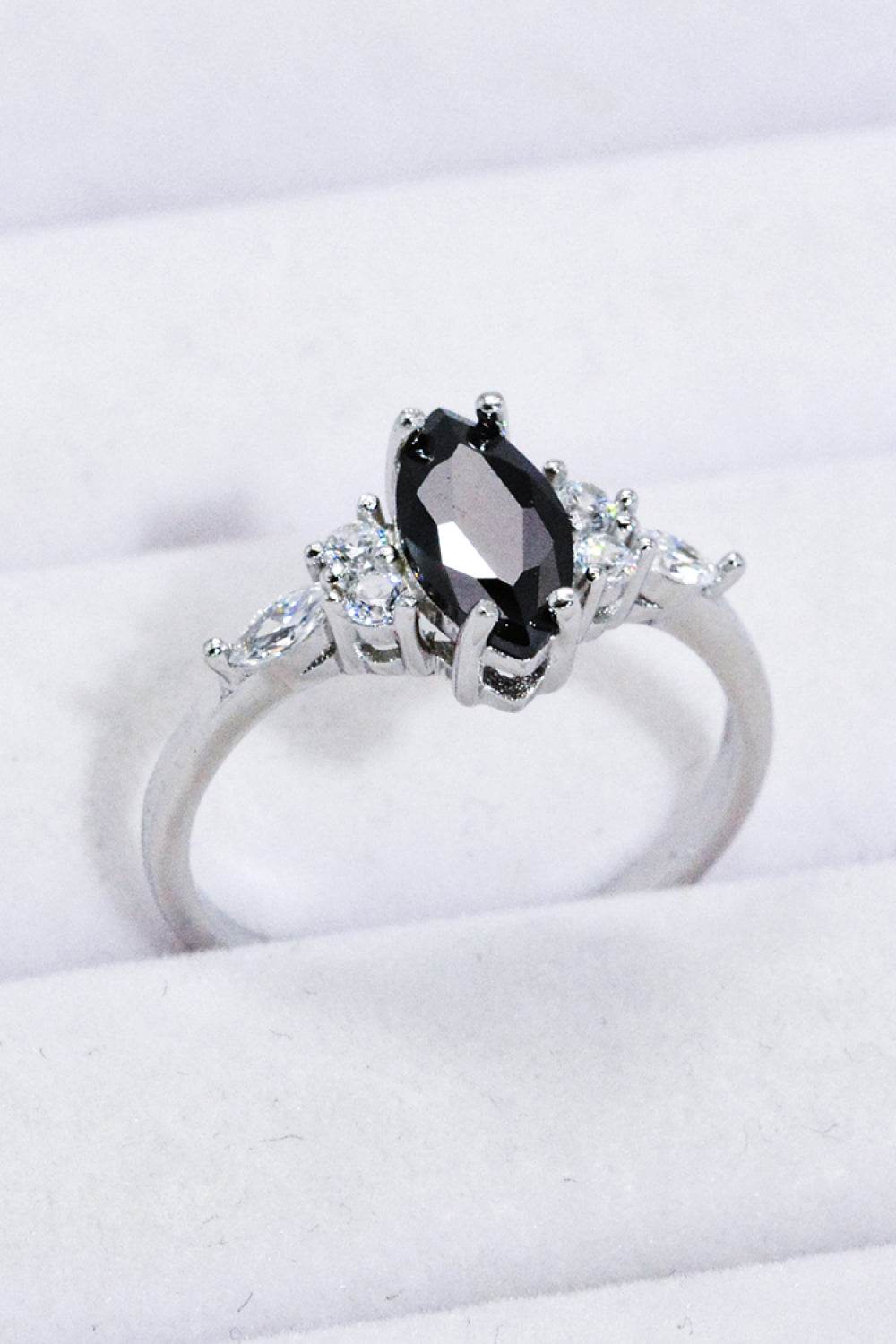 925 Sterling Silver Black Agate Ring - luxurift