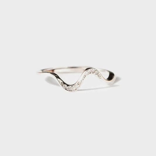 925 Sterling Silver Inlaid Zircon Wave Shape Ring - luxurift