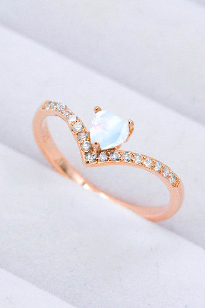Moonstone Heart-Shaped Ring - luxurift