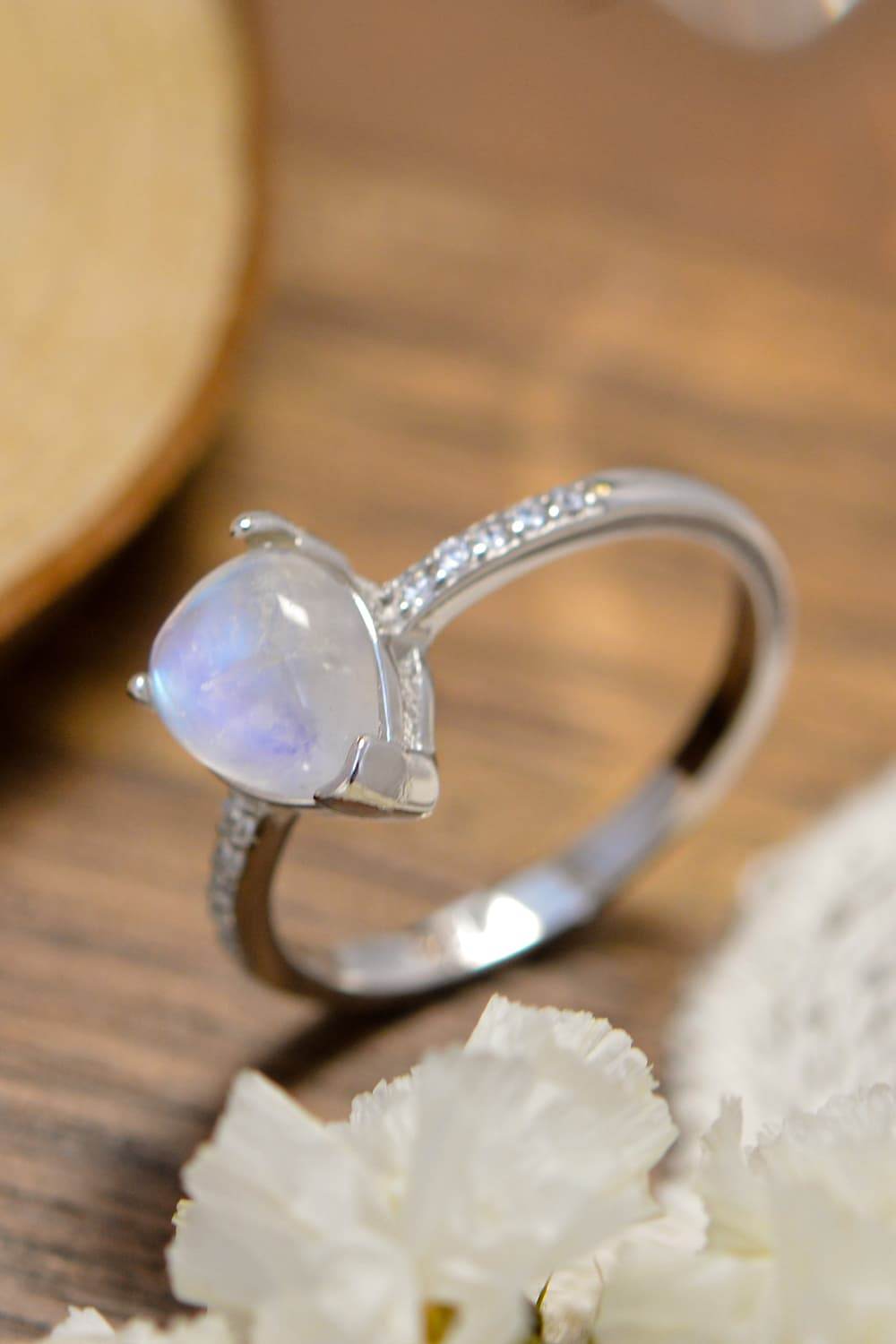 High Quality Natural Moonstone Teardrop Side Stone Ring - luxurift