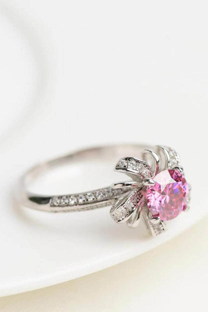 1 Carat Moissanite Flower-Shaped Ring - luxurift