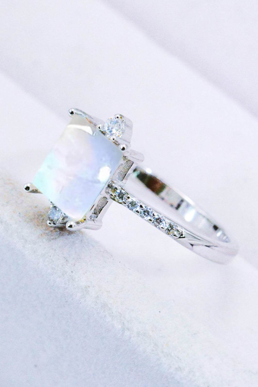 925 Sterling Silver Square Moonstone Ring - luxurift