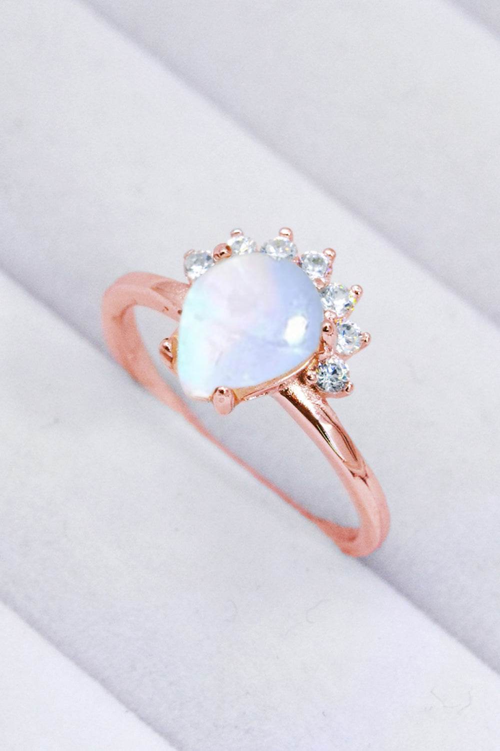 925 Sterling Silver Moonstone Ring - luxurift
