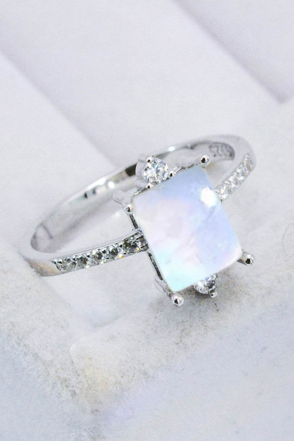 925 Sterling Silver Square Moonstone Ring - luxurift
